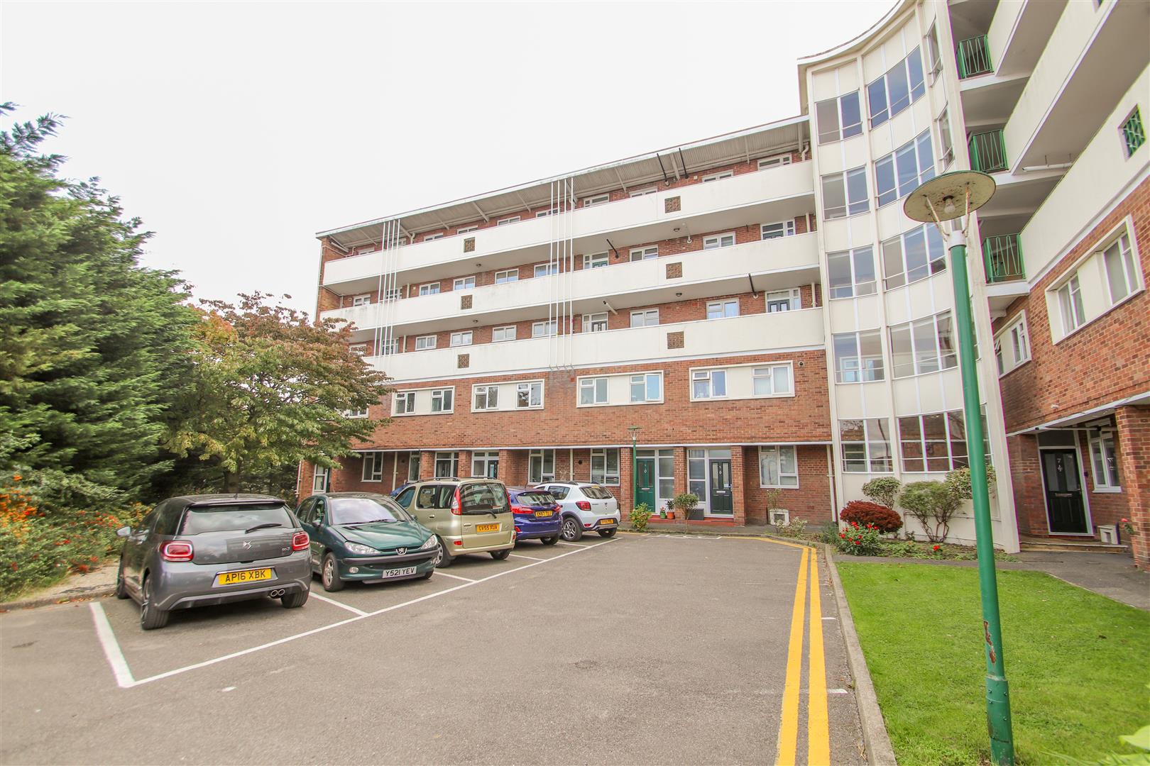 Appointmoor Chalkwell Lodge, London Road, WestcliffOnSea